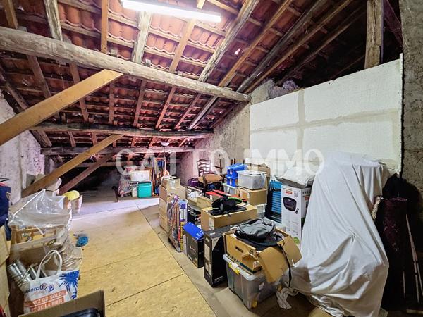 Woippy (57140) SOUS OFFRE D'ACHAT // Maison de 155m² à rafraîchir // 3 chambres // terrain de 617 m² // Jardin // Garages //