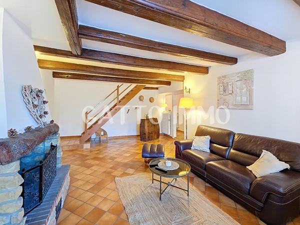 Woippy (57140) SOUS OFFRE D'ACHAT // Maison de 155m² à rafraîchir // 3 chambres // terrain de 617 m² // Jardin // Garages //