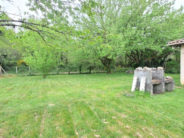 Maison à vendre 5 pièces sur terrain de 2136 m2