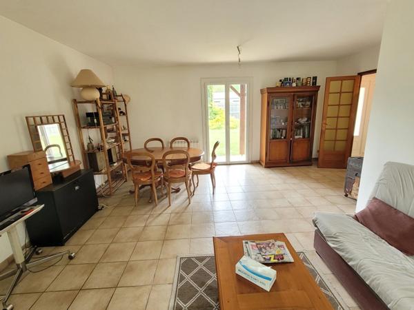 Maison à vendre 5 pièces sur terrain de 2136 m2