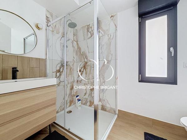 Maison d'exception, rénovée, sans vis-à-vis  de 6 pièces 128 m2