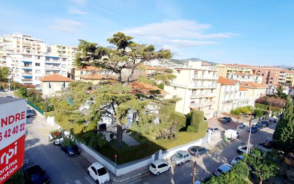 Appartement à vendre    2 pièces • 52,46 m2 Nice