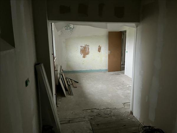 Immeuble à vendre |  Oradour-sur-Vayres |  280 m²