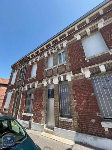 Appartement à louer 2 pièces 25.68m² Saint-Quentin (02100)