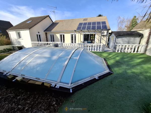 Mouroux (77120) Maison T7 - 147 m². Terrain de 569 m² à MOUROUX