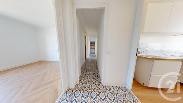 Appartement F4 à vendre  4 pièces - 75,44 m 2   ST HERBLAIN  - 44