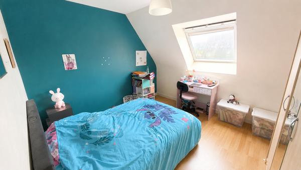 Maison 7 pièces - terrain de 370 m2 - GUILERS