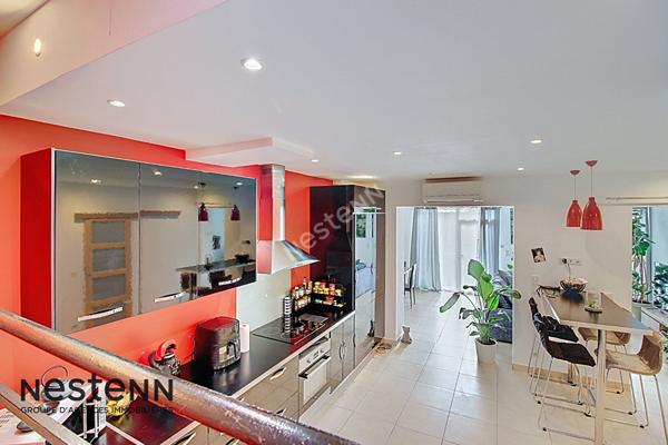 Appartement Vitrolles 2 pièces de 76 m² avec places privatives et piscine