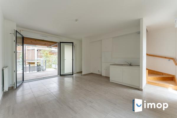 Magnifique Duplex de 2 pièces avec Terrasse et Box