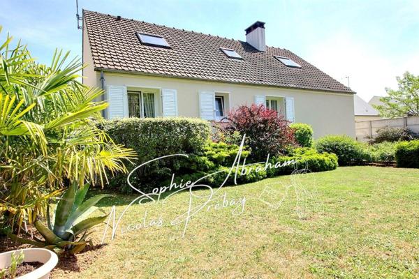 Maison individuelle sur sous-sol total, 4 chambres avec jardin