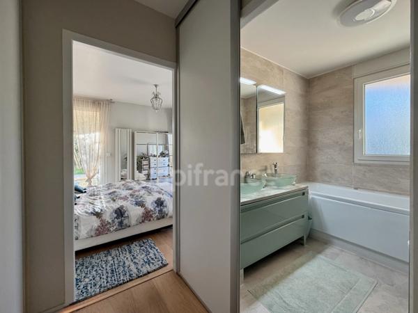 Appartement à vendre 3 pièces DIVONNE LES BAINS (01) - 91m2 - terrasses, jardin, cave et garage