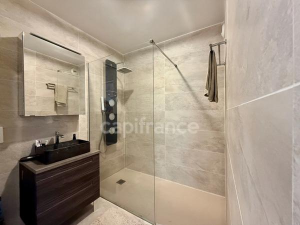 Appartement à vendre 3 pièces DIVONNE LES BAINS (01) - 91m2 - terrasses, jardin, cave et garage