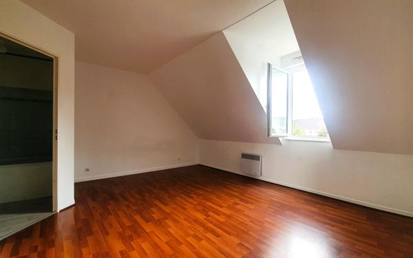 Appartement à louer    3 pièces •  Brie-Comte-Robert