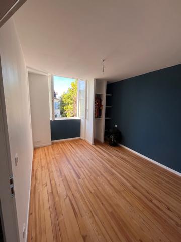 Précilhon (64400) A 5 minutes du centre-ville d’Oloron Sainte Marie