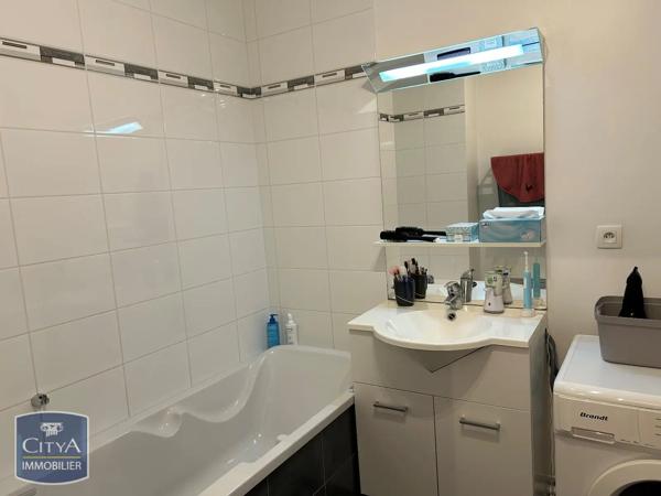 Appartement à louer 2 pièces 48.09m² Saint-Martin-Boulogne (62280)