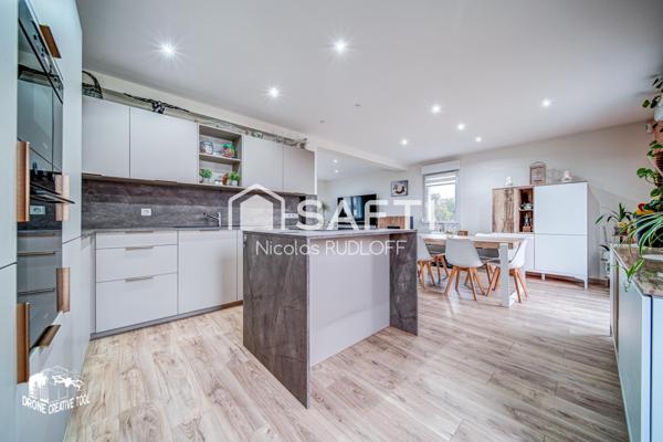 Maison - 5 pièces - 111m²