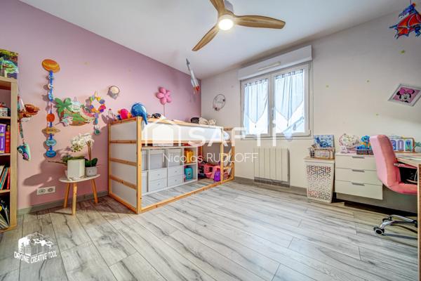 Maison - 5 pièces - 111m²