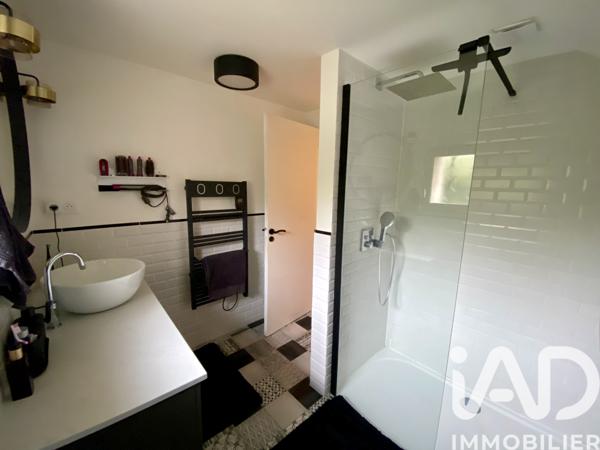 Maison à vendre 7 pièces 148 m² Amilly