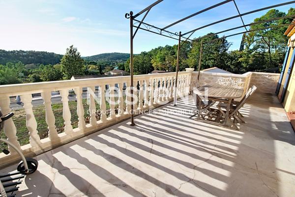 A VENDRE ! Maison RECENTE sur LORGUES de 117m² - 4 chambres - PROCHE DU VILLAGE