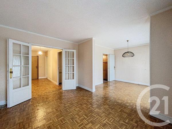 Appartement F5 à vendre  5 pièces - 90,61 m2 VILLEJUIF - 94