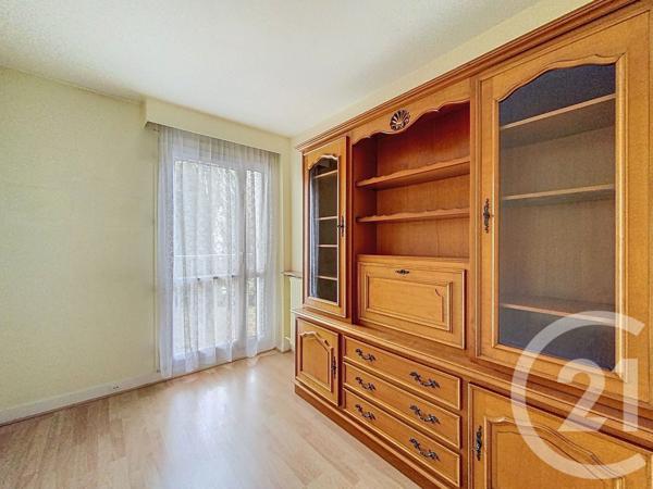 Appartement F5 à vendre  5 pièces - 90,61 m2 VILLEJUIF - 94