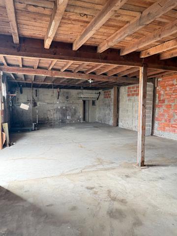 Entrepôt / local Cadaujac -1 pièce(s) 100 m2 100 m²
