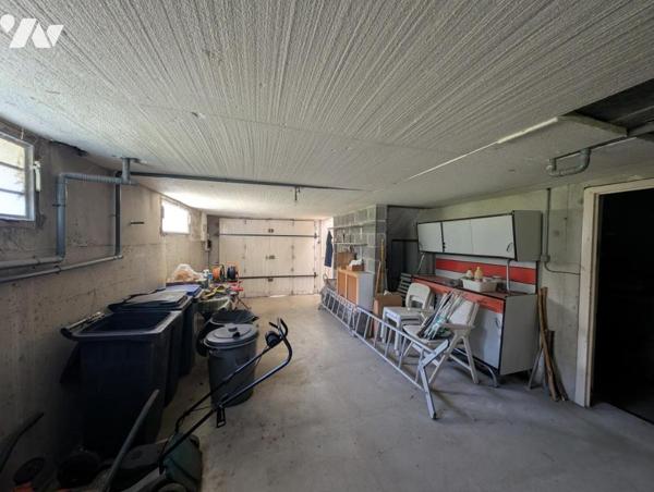 BOURG LES VALENCE - Maison T3, 83 m² sur 1100 m² de parcelle 