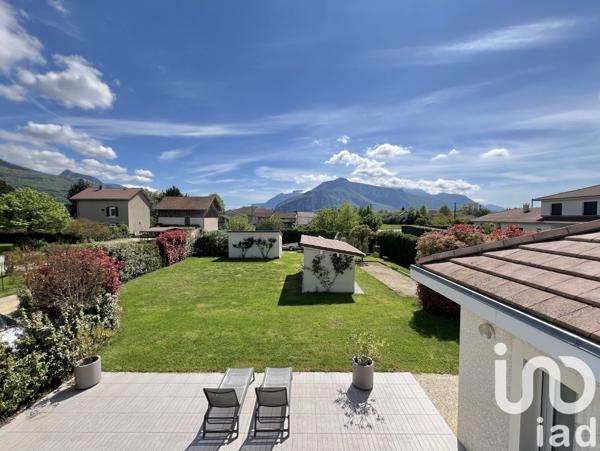 Maison à vendre 7 pièces 233 m² La Buisse