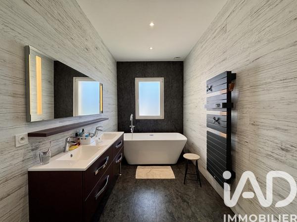 Maison à vendre 6 pièces 172 m² La Tremblade