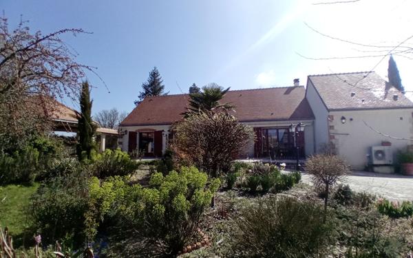 Maison à vendre    4 pièces •  Monthou-sur-Cher