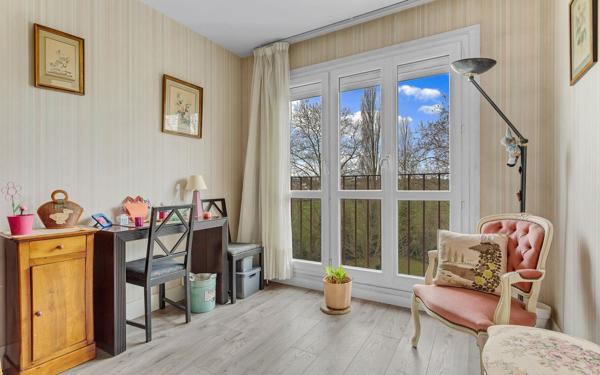 Appartement à vendre    4 pièces • 73,19 m2 Yerres