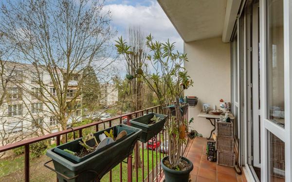 Appartement à vendre    4 pièces • 73,19 m2 Yerres