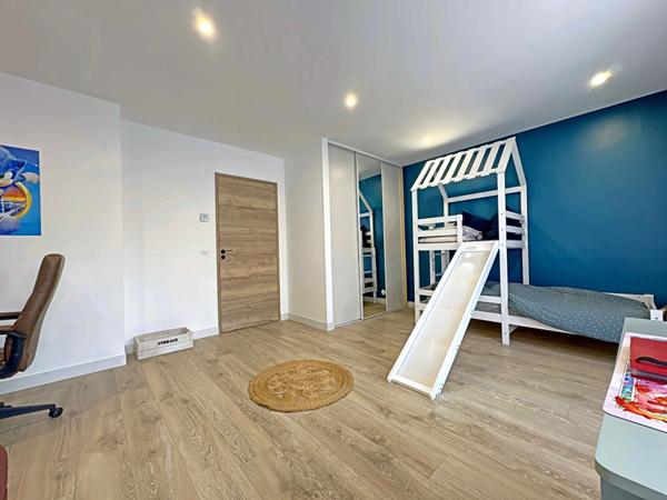 Maison spacieuse à vendre à Reims - Grand standing et confort moderne !