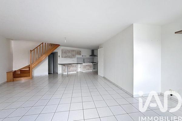 Appartement à vendre 4 pièces 90 m² Courçon