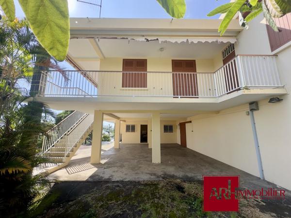 MAISON FAMILIALE SUR TERRAIN 1102 m²