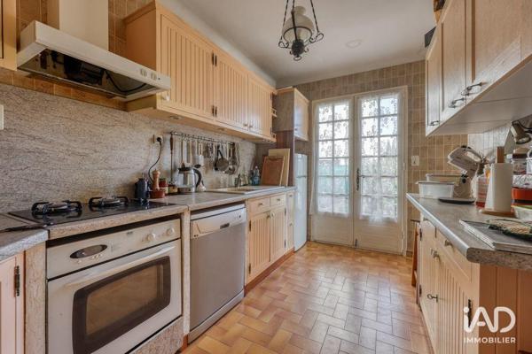 Maison à vendre 8 pièces 201 m² Toulon