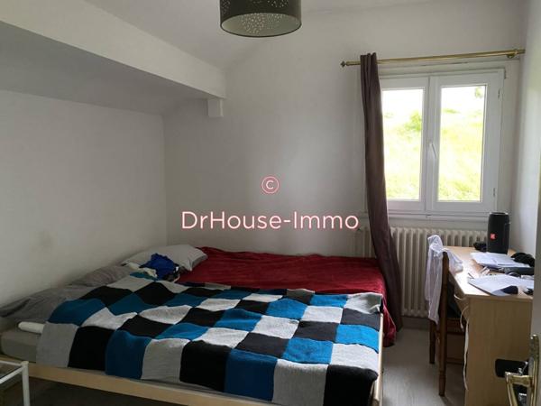 Immeuble à vendre 9 pièces de 121 m²