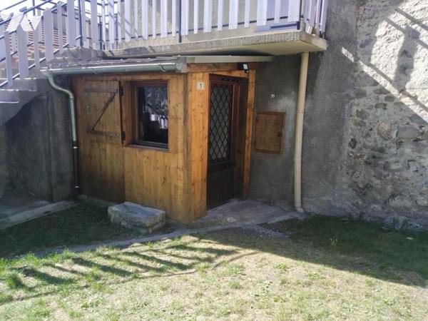 Vente Maison de village rénovée à SEYNE