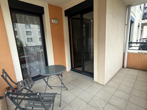 Appartement T2 meublé avec terrasse et parking Villefranche-sur-Saône (69400)