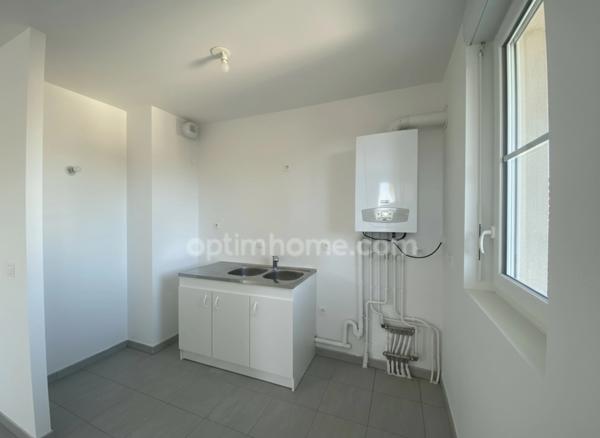 Appartement 2 pièces avec cave et garage à NANGIS (77)