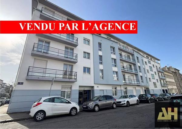 BREST CENTRE SIAM - APPARTEMENT DE 85 M2 AVEC TERRASSE - ASCENSEUR ET GARAGE SÉCURISÉ - RÉSIDENCE RÉCENTE DE 2004 - RARE