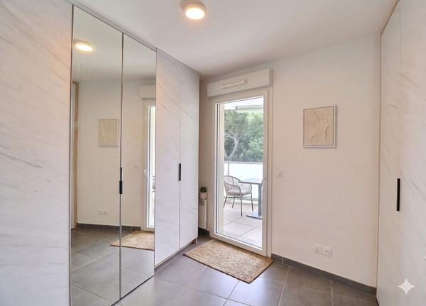 Appartement T4 - dernier étage - 86 m2 - 3 Terrasses - 2 salles de bains