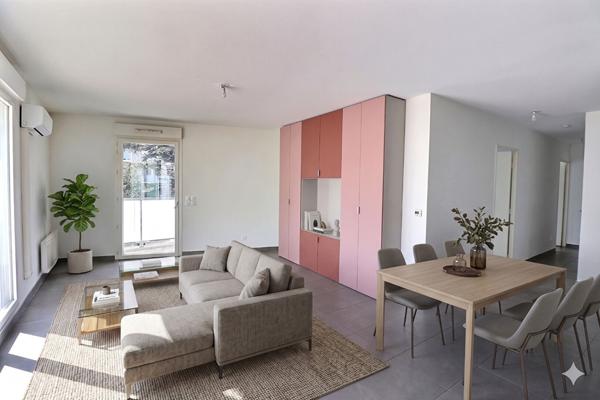 Appartement T4 - dernier étage - 86 m2 - 3 Terrasses - 2 salles de bains