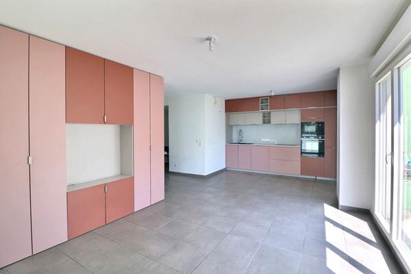 Appartement T4 - dernier étage - 86 m2 - 3 Terrasses - 2 salles de bains
