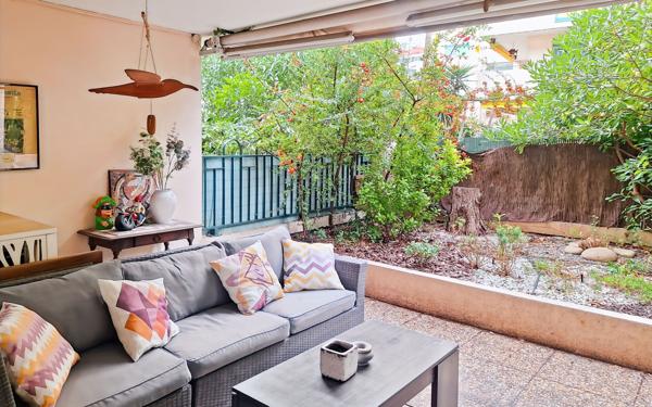 Appartement à vendre    2 pièces • 49 m2 Cannes