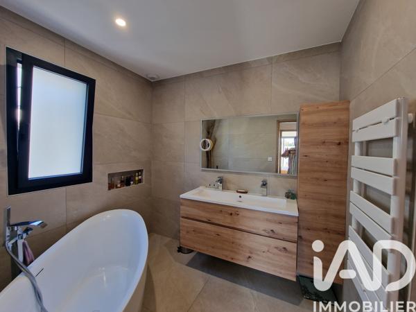 Maison à vendre 4 pièces 175 m² Agde