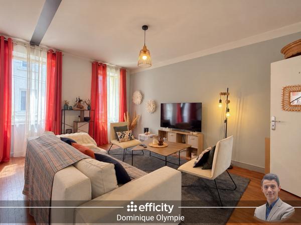Maison
         3 pièces
        - 80 m² 129 700 € *