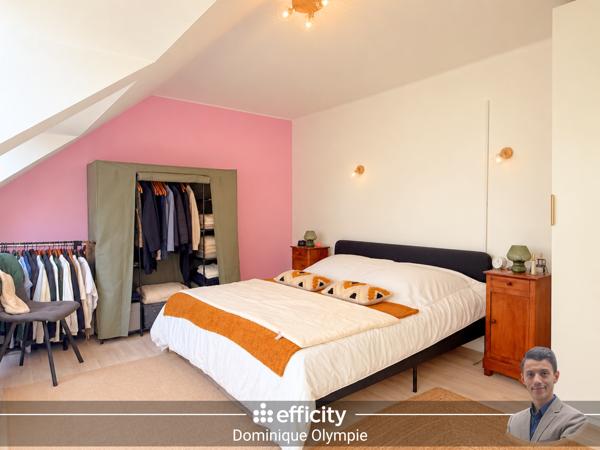 Maison
         3 pièces
        - 80 m² 129 700 € *
