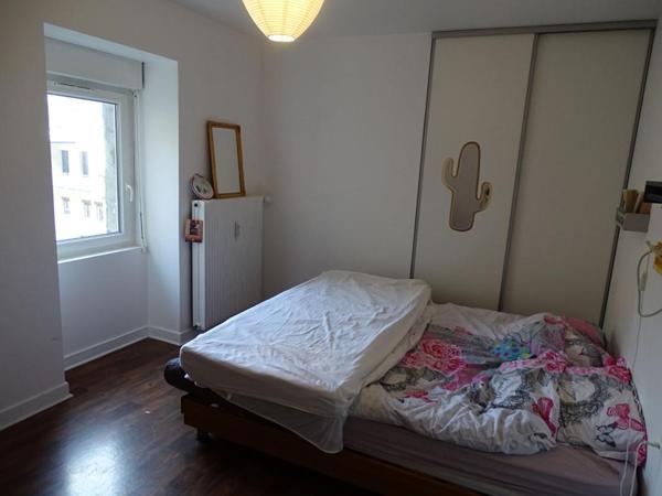 Appartement  rénové avec 3 chambres de 117 m²  habitable à Moirans-en-Montagne