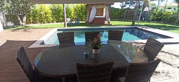 Maison à vendre 6 pièces 153 m² Puget-sur-Argens